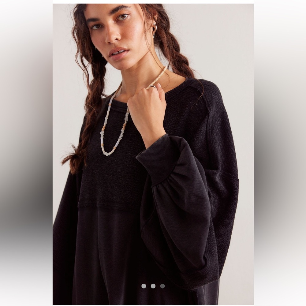 Free People We The Free Coastal Solid Cruise in Black - Picture 3 of 5